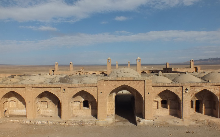 کاروانسرای حوض سلطان