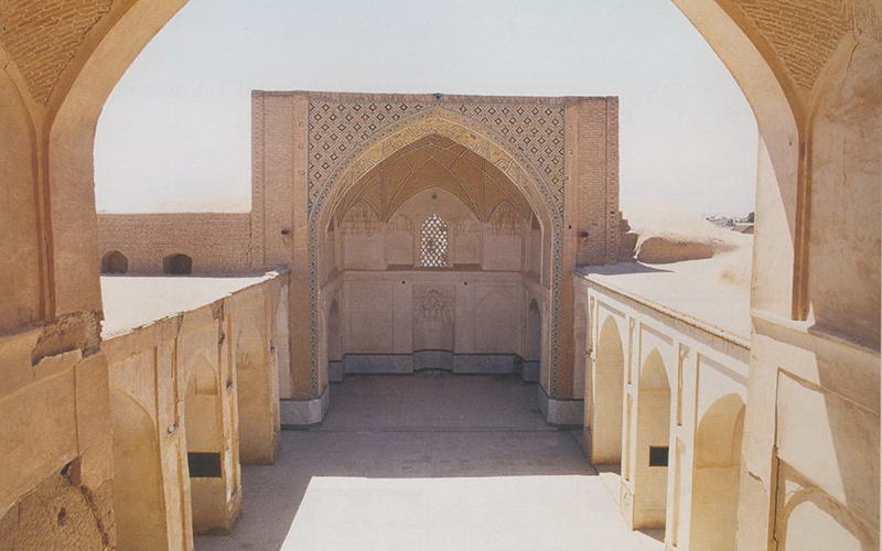 مسجد جامع نوش آباد